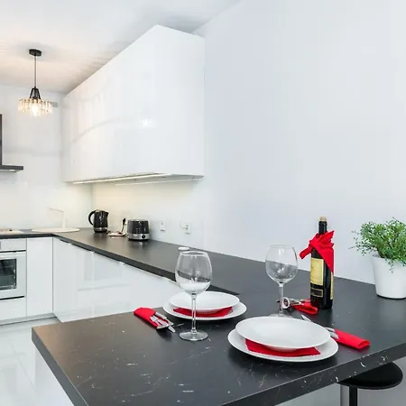 Apartment Kosinskiego By Renters