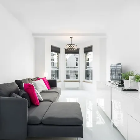 Kosinskiego By Renters Apartment